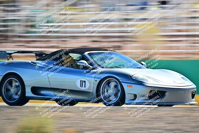 media/Oct-18-2025-Extreme Speed (Sat) [[d6d7e1fef1]]/Red-Green/